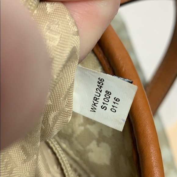 Kate Spade Flower Jacquard Everything Stripe Tote - Picture 9 of 11